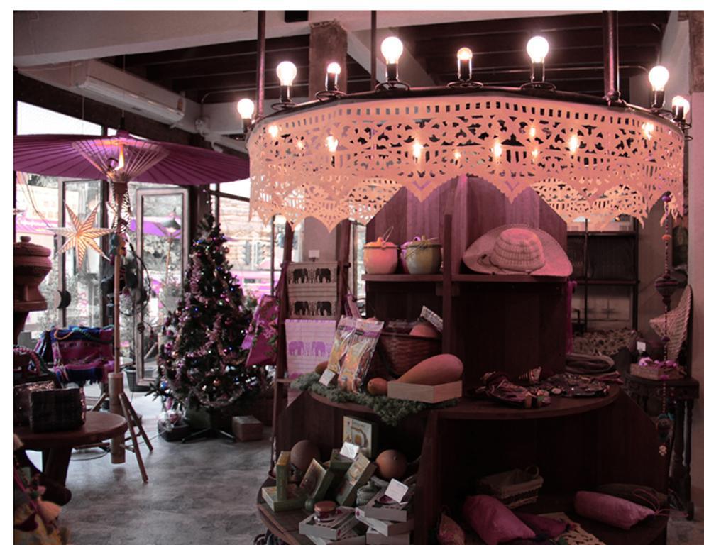 See You Soon, Chiang Mai Luaran gambar