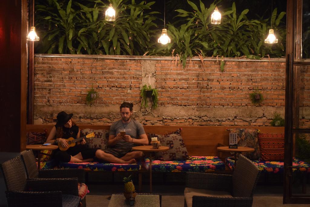 See You Soon, Chiang Mai Luaran gambar